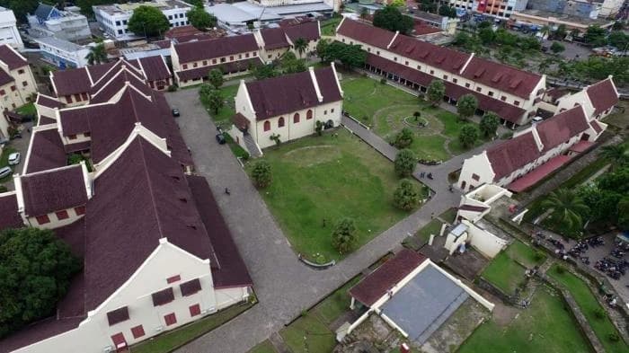 Gedung B