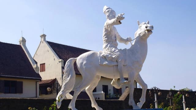 Patung Kuda